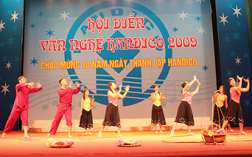 20.9 - Giai nhat tam ca nu.bmp